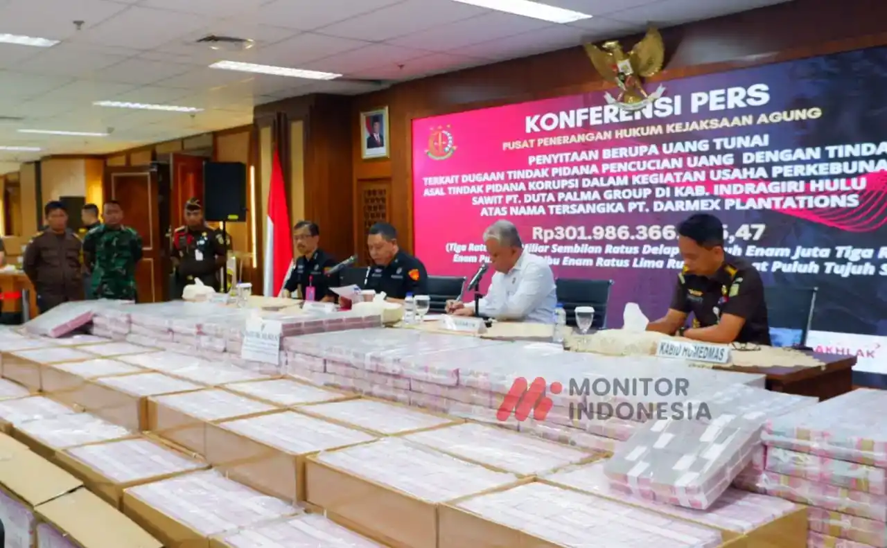Konferensi pers penyitaan uang hasi korupsi PT Duta Palma Group (Foto: Dok MI)