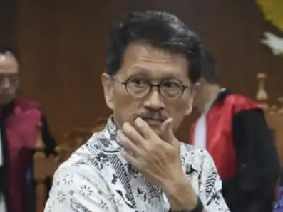 Terdakwa kasus korupsi pengelolaan keuangan Indofarma, Arief Pramuhanto menjalani sidang perdana di Pengadilan Tipikor, Jakarta, Senin (17/3/2025). (Foto: Dok MI/Ant)