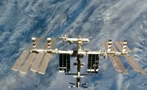 Ilustrasi - Satelit yang mengorbit planet bumi (Foto: Istimewa)