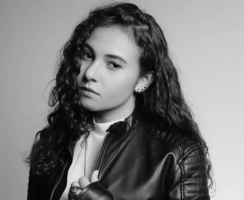 Artis Larasati Nugroho [Foto: Instagram]