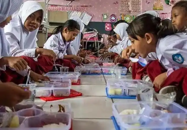 Makan bergizi gratis program Presiden Prabowo Subianto (foto: MI)