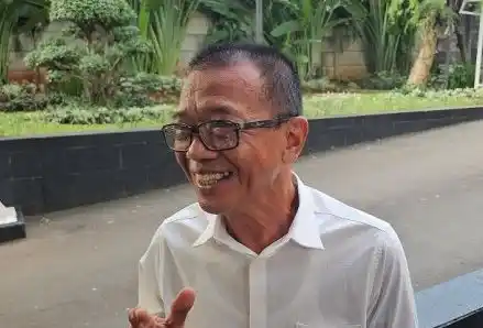 Komisi Pemberantasan Korupsi (KPK) rampung memeriksa mantan Dirjen Pembinaan Penempatan Tenaga Kerja dan Perluasan Kesempatan Kerja Kemnaker Suhartono (S), Senin (2/6/2025).