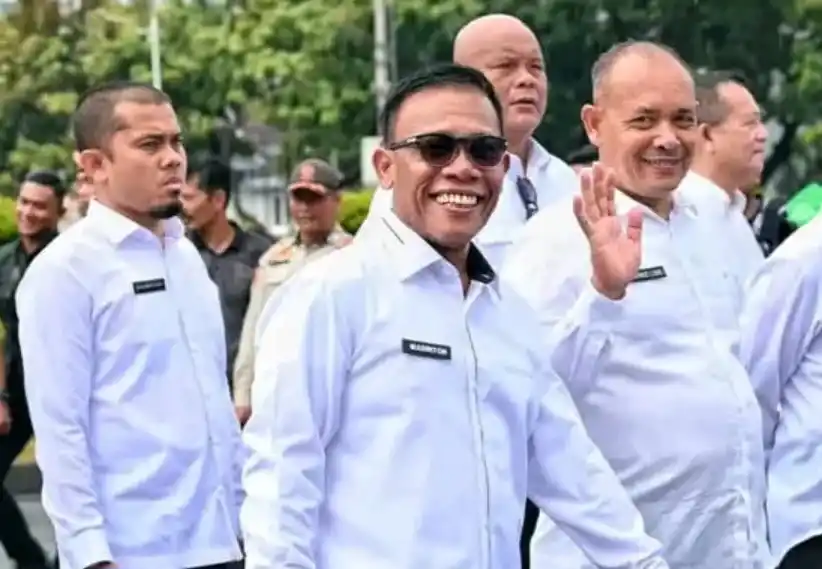 Bupati Tapanuli Tengah, Maainton Pasaribu