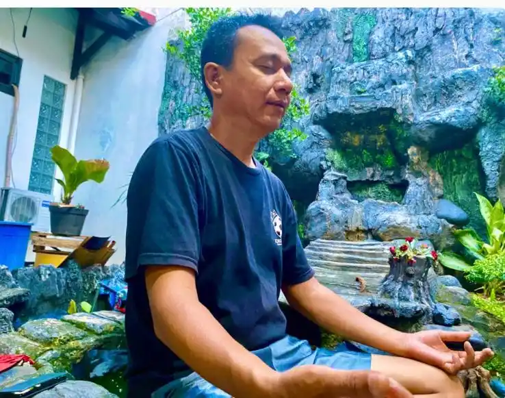 Ilustrasi - Seorang sedang meditasi (Foto: MI/Nuramin)