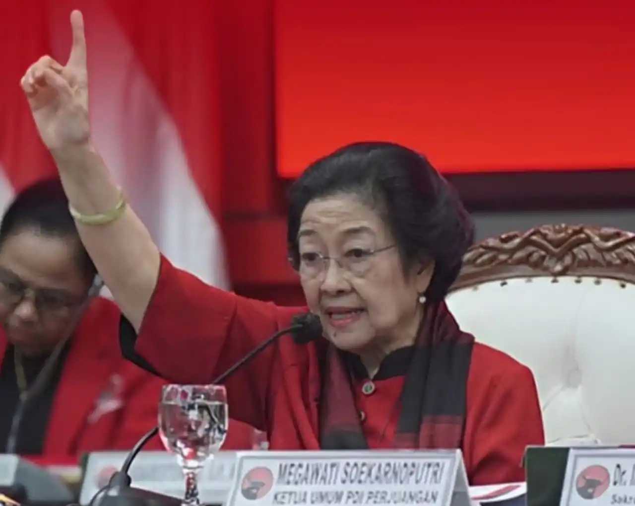 Ketua Umum (Ketum) PDIP, Megawati Soekarnoputri menginstruksikan kepada kepala daerah dari partainya untuk menunda ikut dalam agenda retreat yang akan digelar pada 21-28 Februari 2025. (Foto: Dok MI/Net/Ist)