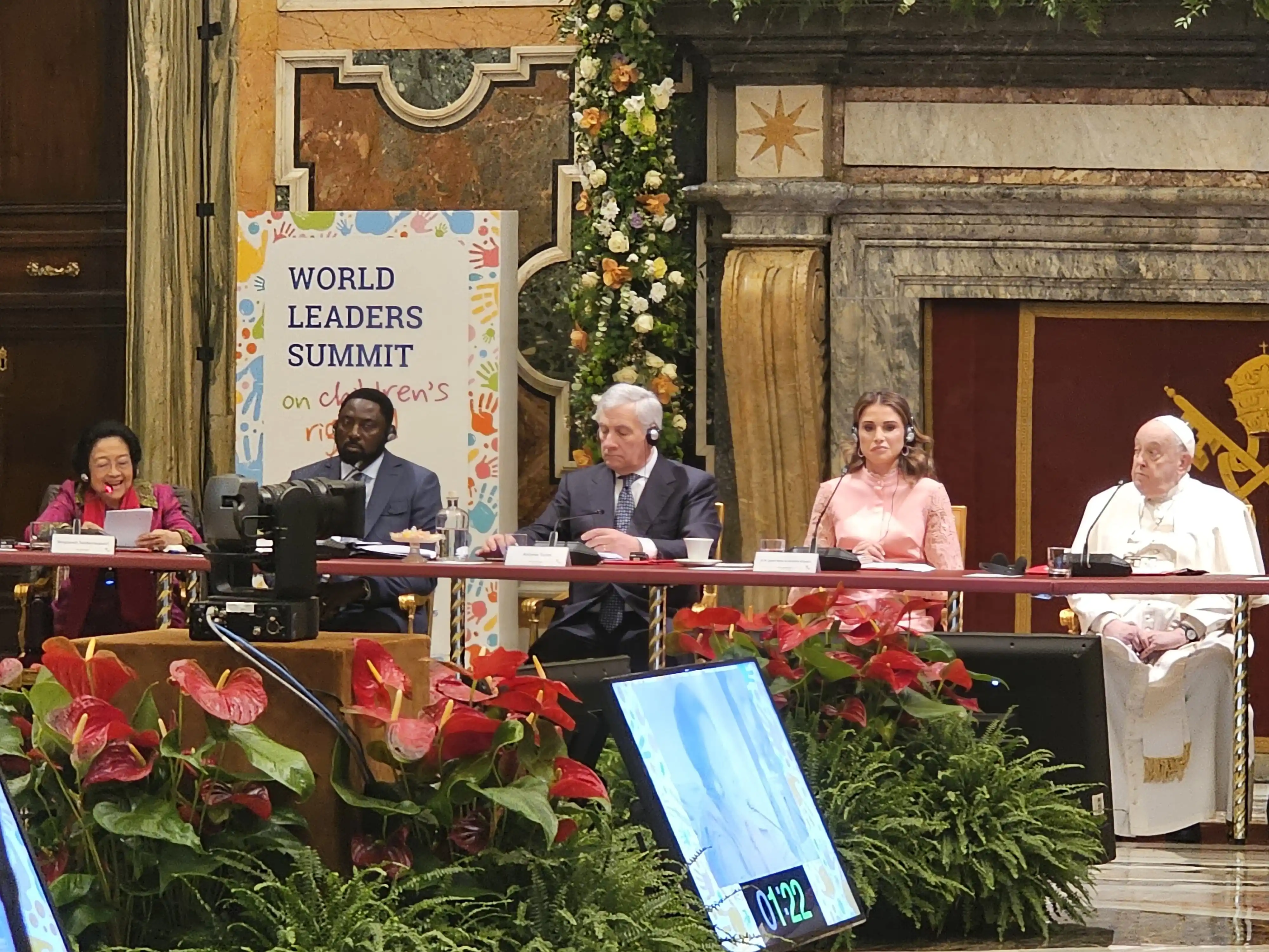 Megawati Soekarnoputri dalam forum Vatikan  (dok. MI)