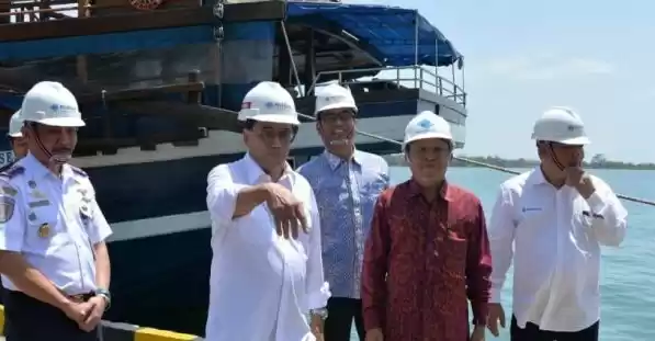 Menhub Budi Karya Sumadi saat meninjau Pelabuhan Benoa di Bali (Foto: Istimewa)