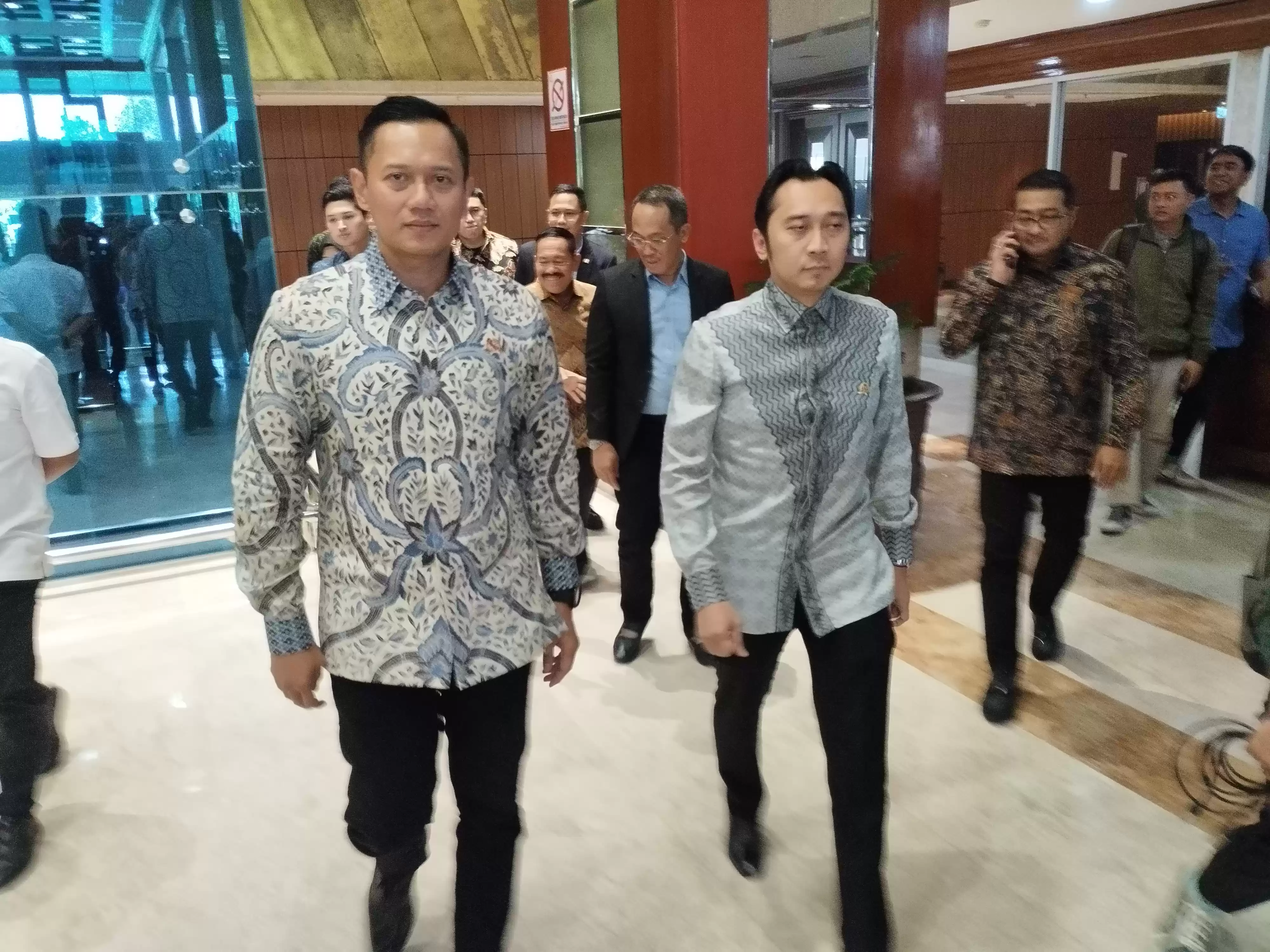 Ketua Umum Partai Demokrat, Agus Harimurti Yudhoyono (AHY) (kanan) (Foto: Dok MI)