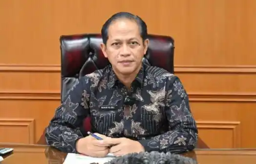 Menteri Lingkungan Hidup, Hanif Faisol Nurofiq (Foto: Ist)