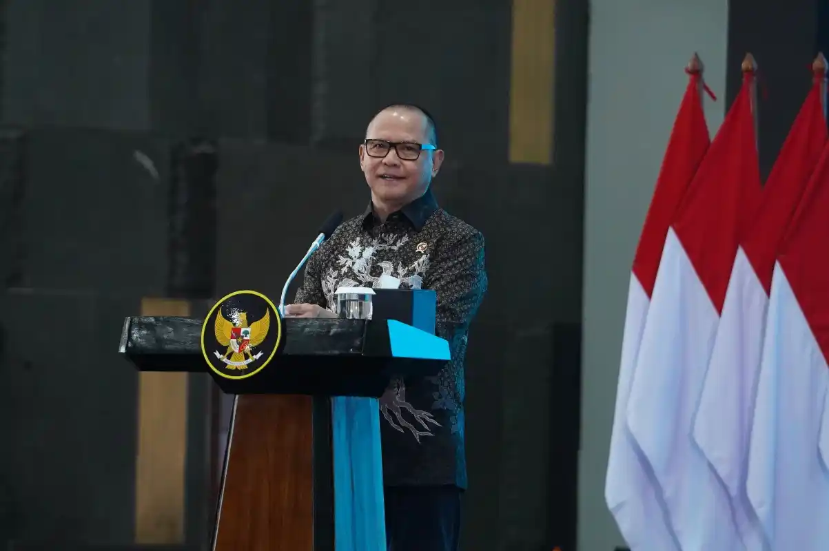 Menteri P2MI Mukhtarudin membuka Together We Serve, Together We Shine, Pengembangan Kompetensi Sumber Daya Manusia di Lingkungan KP2MI (Dok. KemenP2MI)