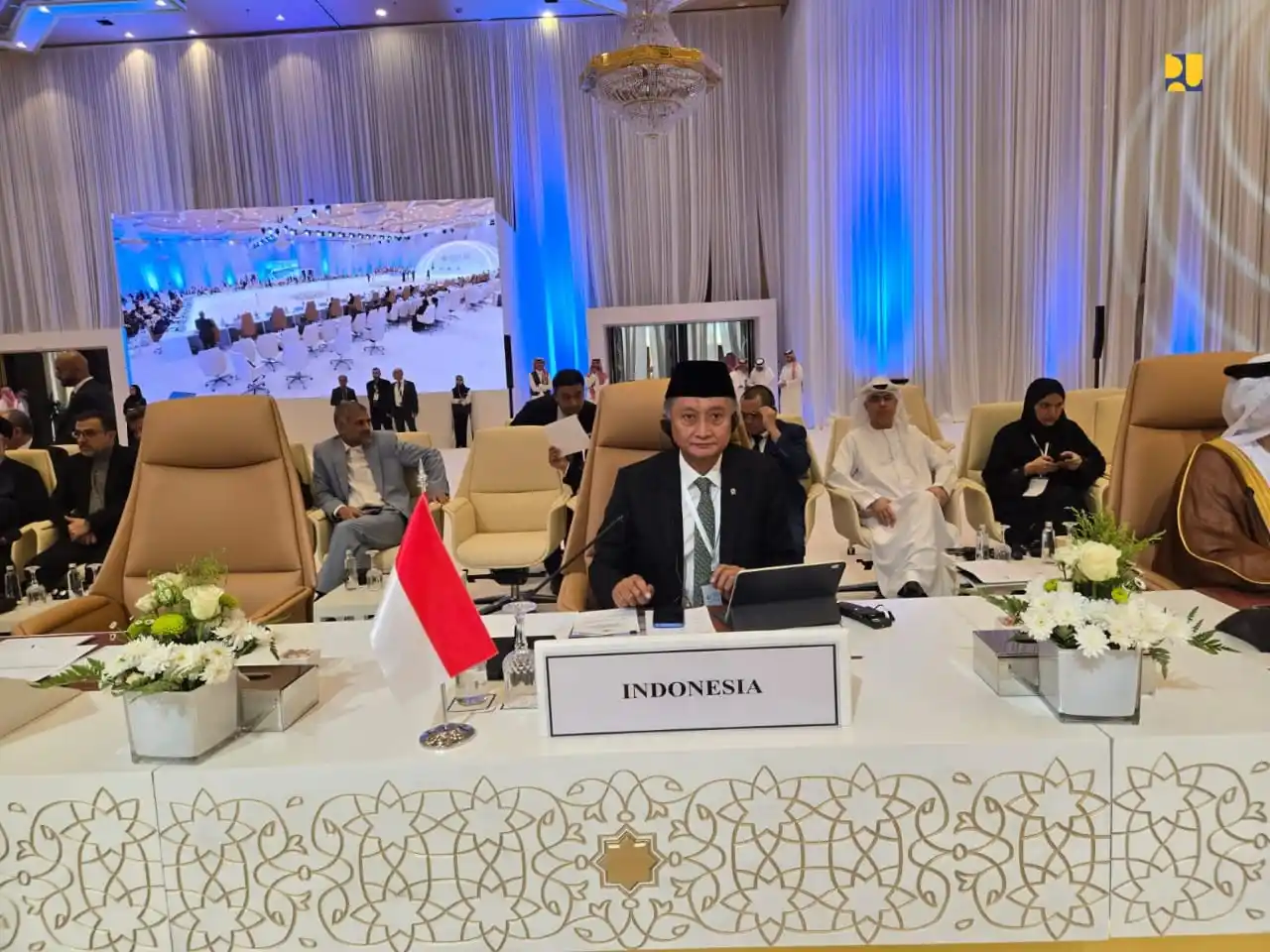 Menteri Pekerjaan Umum (PU) Dody Hanggodo menghadiri The 5th Islamic Conference of Ministers Responsible for Water yang diselenggarakan di Jeddah, Arab Saudi, pada 21–22 Oktober 2025. Pertemuan ini membahas kerja sama di bidang Sumber Daya Air (Foto: PU)