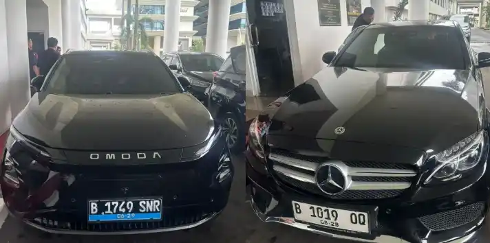 Mobil milik tersangka HAT yang disita oleh Kejaksaan Agung. [Foto: Kejaksaan Agung RI]