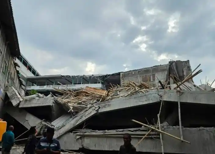 Musala ambruk di Pondok Pesantren Al Khoziny, Buduran, Kabupaten Sidoarjo, Jawa Timur (Foto: Dok MI)