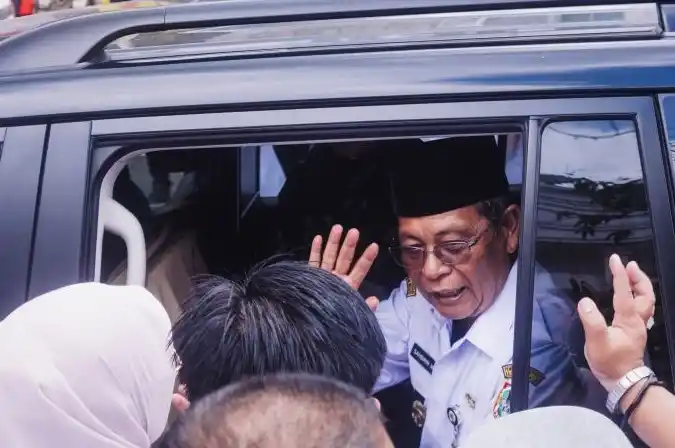Gubernur Kalsel Sahbirin Noor, berpamitan kepada ASN lingkup Pemprov Kalsel (Foto: Antara)