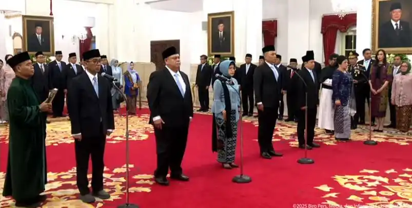 Menteri dan Pejabat Dilantik Hari Ini [Foto: Tangkapan Layar]