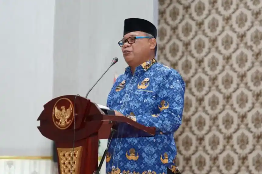 Sekda Malut, Samsuddin Abdul Kadir, saat memberikan sambutan pada acara Launching SIPD Online Provinsi Maluku Utara (Foto: MI/Biro Adpim)