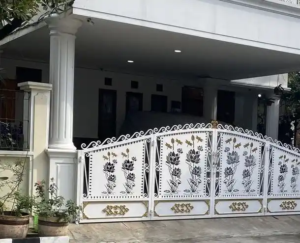 KPK sedang melakukan penggeledahan di kediaman Sekjen PDIP Hasto Kristiyanto yang sudah berstatus tersangka, Selasa (7/1/2025)