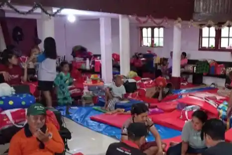 Sebanyak 1.067 Jiwa atau 432 Kepala Keluarga (KK) Pengungsi Gunung Ibu (Foto: Dok MI)