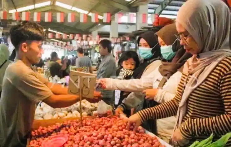 Penjual Bawang Merah (Foto: Ist)