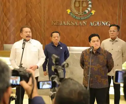 Jaksa Agung ST Burhanuddin (kiri) dan Menteri BUMN, Erick Thohir (kanan) (Foto: Dok MI)