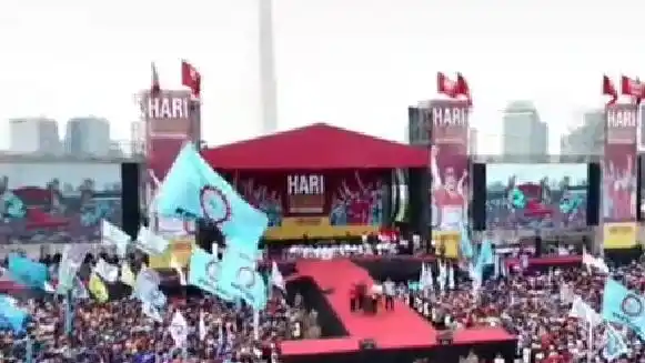 Peringatan Hari Buruh di Lapangan Monas, Jakarta Pusat (Foto: Dok MI)