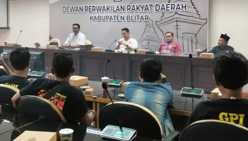 Perwakilan dari GPI saat ditemui oleh Anggota DPRD Kabupaten Blitar (Foto: Dok/JK-MI)