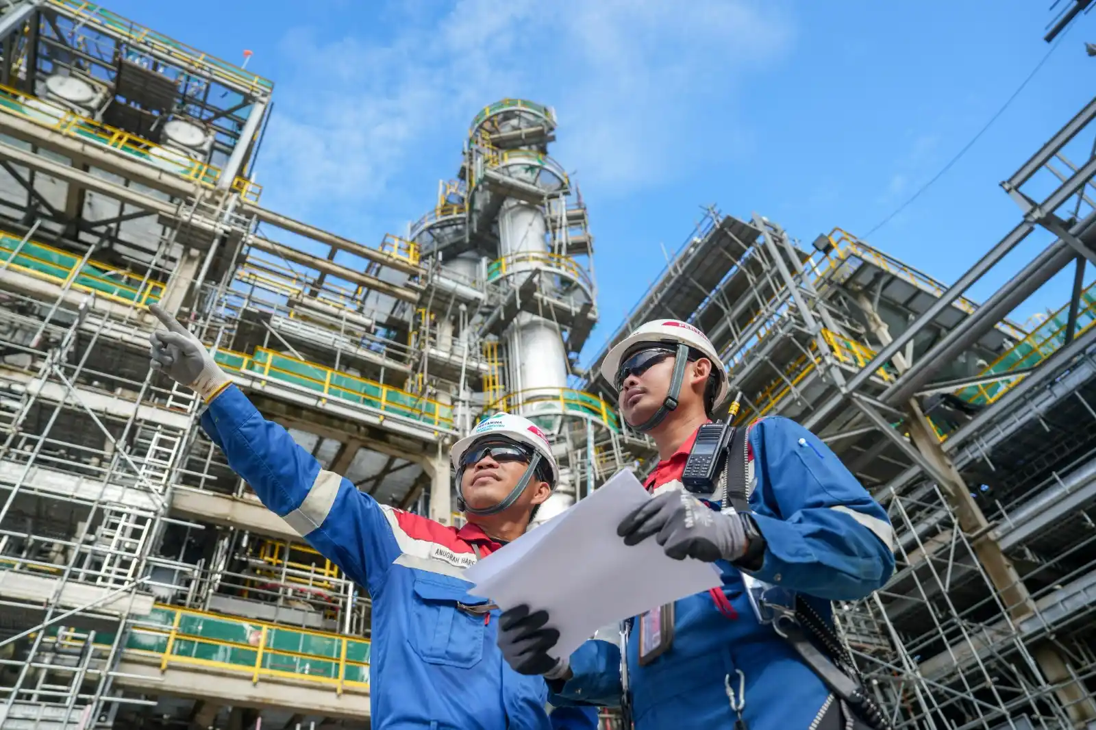 PT Pertamina (Persero) terus melanjutkan proyek pembangunan kilang baru, dan merevitalisasi kilang yang beroperasi di berbagai wilayah Indonesia. [Foto: Doc. Pertamina]