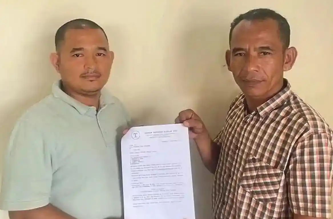 Peternak Ayam Muhammad Hatta, menggugat PT PLN (Persero) (Foto: Repro)