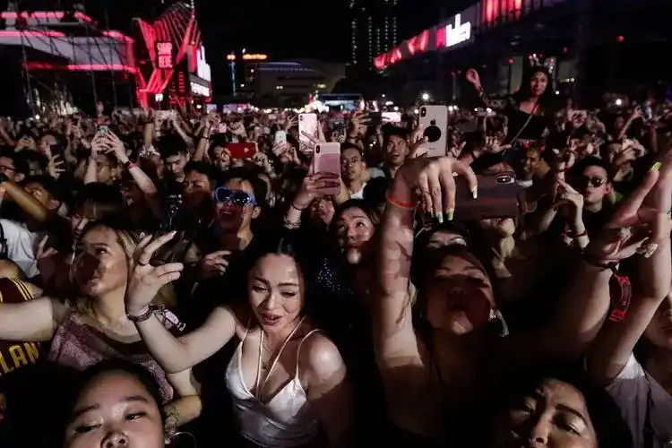 Para penonton konsee DWP (Foto: Ist)