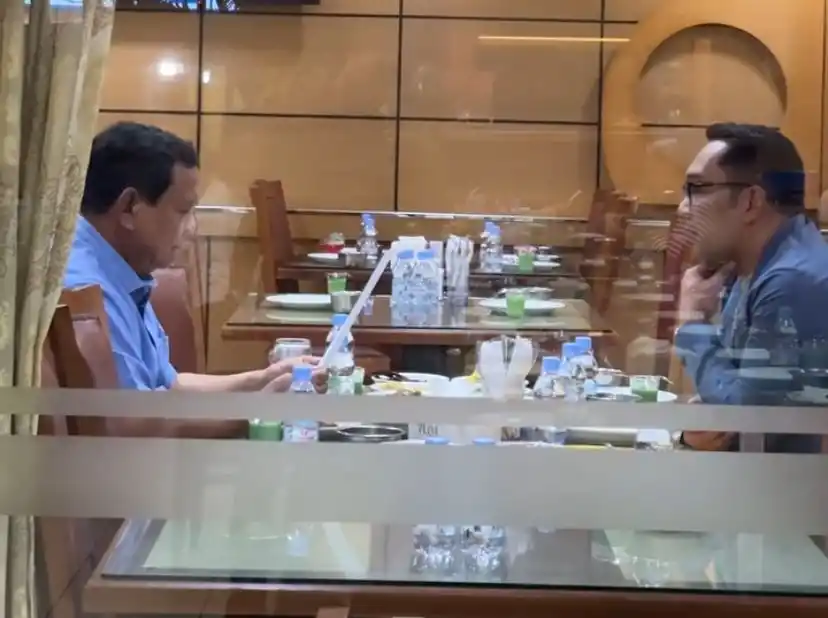 Presiden Prabowo Subianto dan calon gubernur (cagub) Jakarta nomor urut 1 Ridwan Kamil (RK). [Foto: Instagram/@ridwankamil]