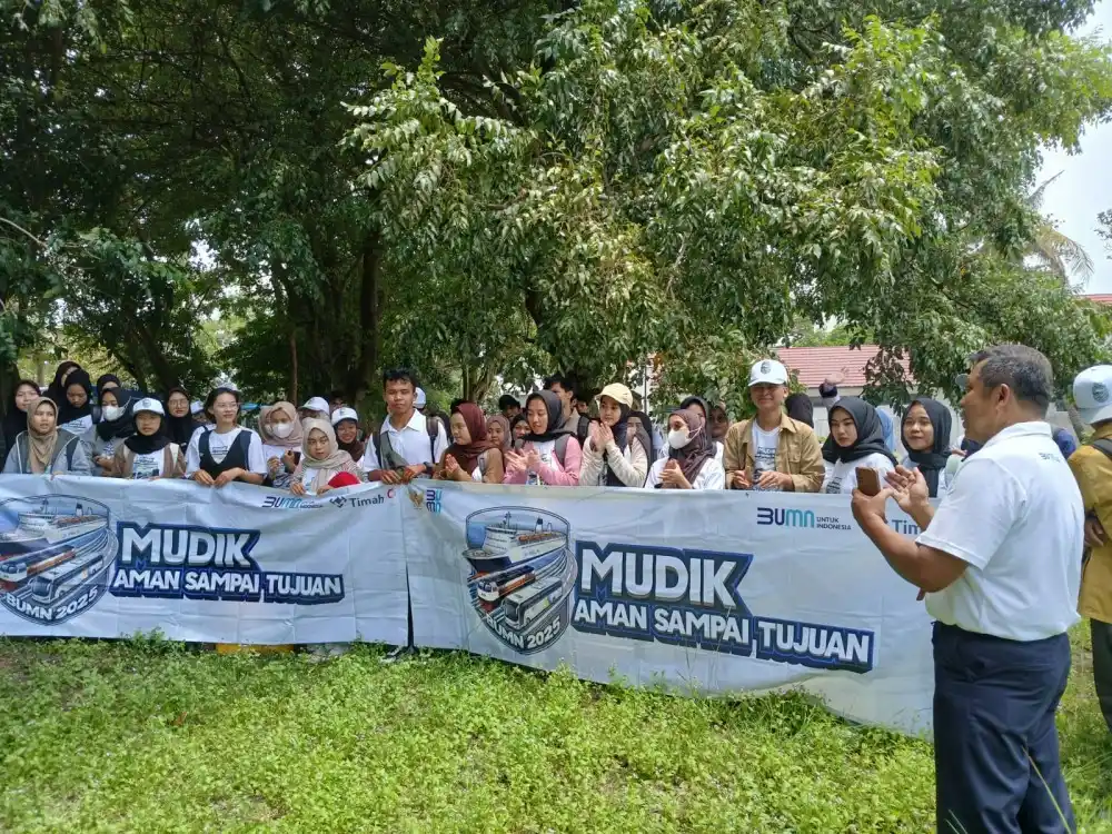 Rombongan Peserta Mudik Gratis Bersama PT Timah Mulai Berdatangan ke Pelabuhan Tanjung Kalian [Foto: Doc. PT Timah]