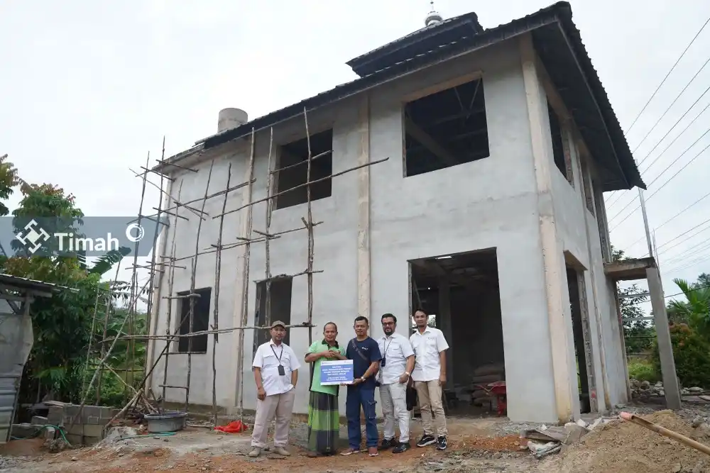 PT Timah Bantu Puluhan Rumah Ibadah [Foto: Doc. PT Timah]
