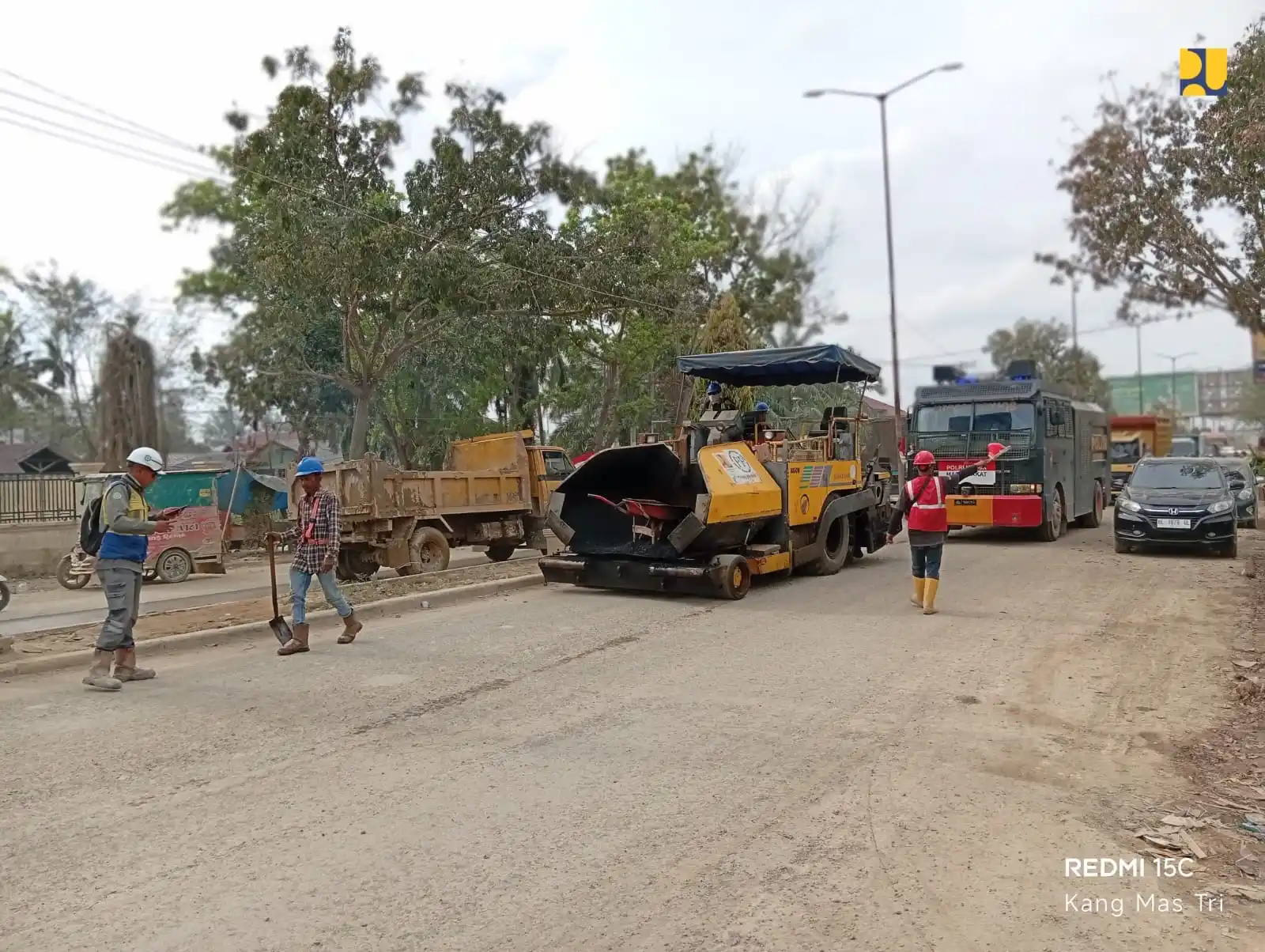 Kementerian Pekerjaan Umum (PU) melalui Balai Pelaksanaan Jalan Nasional (BPJN) Aceh memulai perbaikan struktur jalan yang rusak akibat genangan dan aliran banjir pascabencana di Kabupaten Aceh Tamiang.