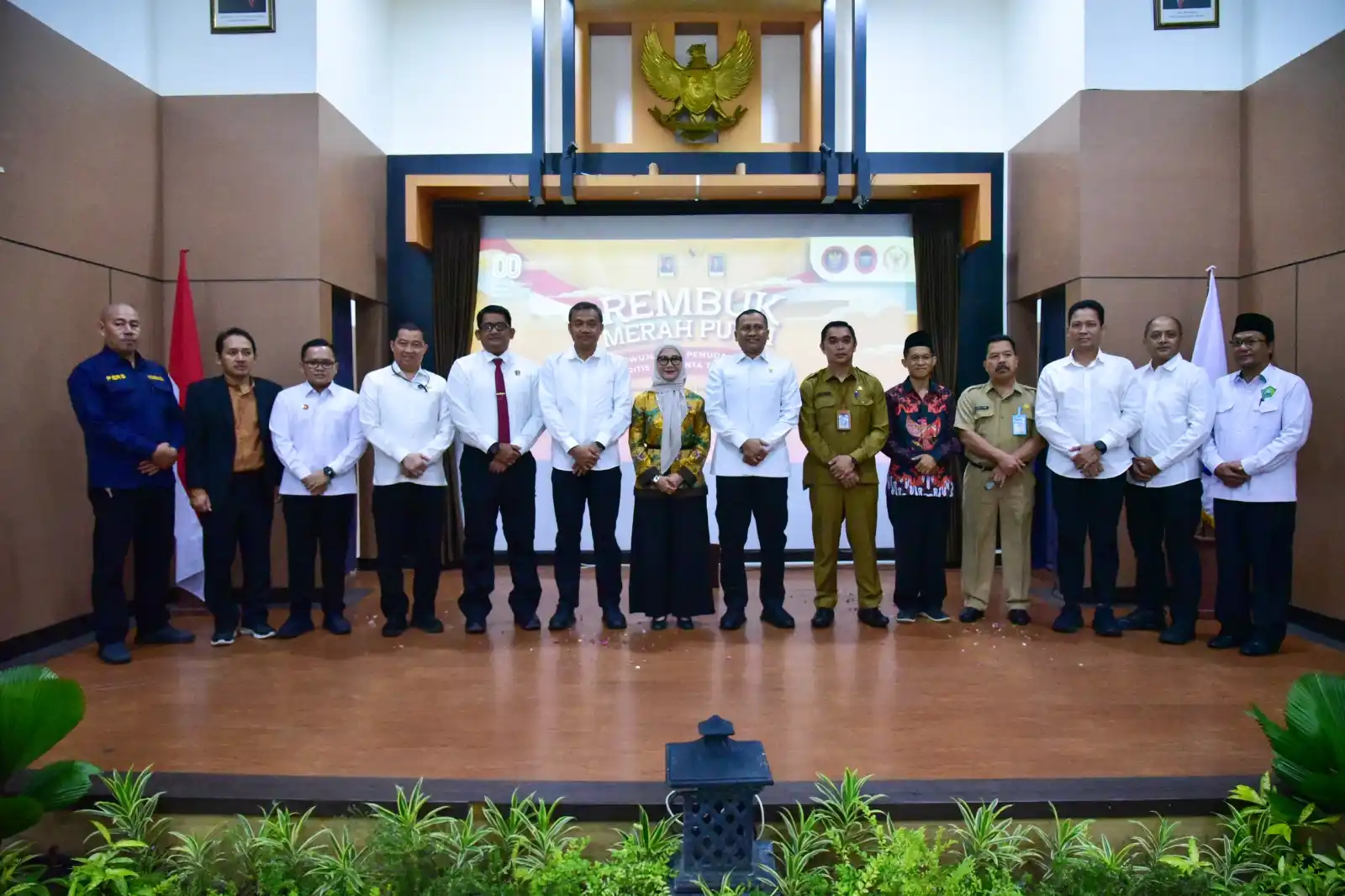 Badan Nasional Penganggulangan Terorisme (BNPT) menggelar Rembuk Merah Putih bertema Mewujudkan Pemuda Cerdas, Kritis dan Cinta Tanah Air yang digelar bersama Forum Koordinasi Pencegahan Terorisme (FKPT) Provinsi Bangka Belitung, pada Senin (4/8). (Foto : Dok BNPT).