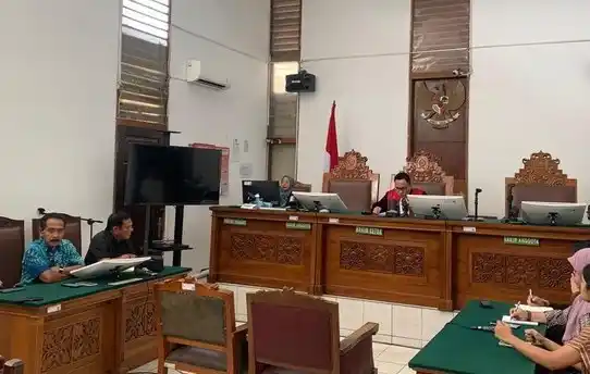 Sidang putusan praperadilan Bambang Rudijanto Tanoesoedibjo alias Rudy Tanoe di PN Jaksel, Selasa (23/9/2025) (Foto: Dok MI/Aan)