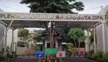 Gerbang Komplek Rumah Jabatan Anggota DPR RI (Foto: Dok MI)