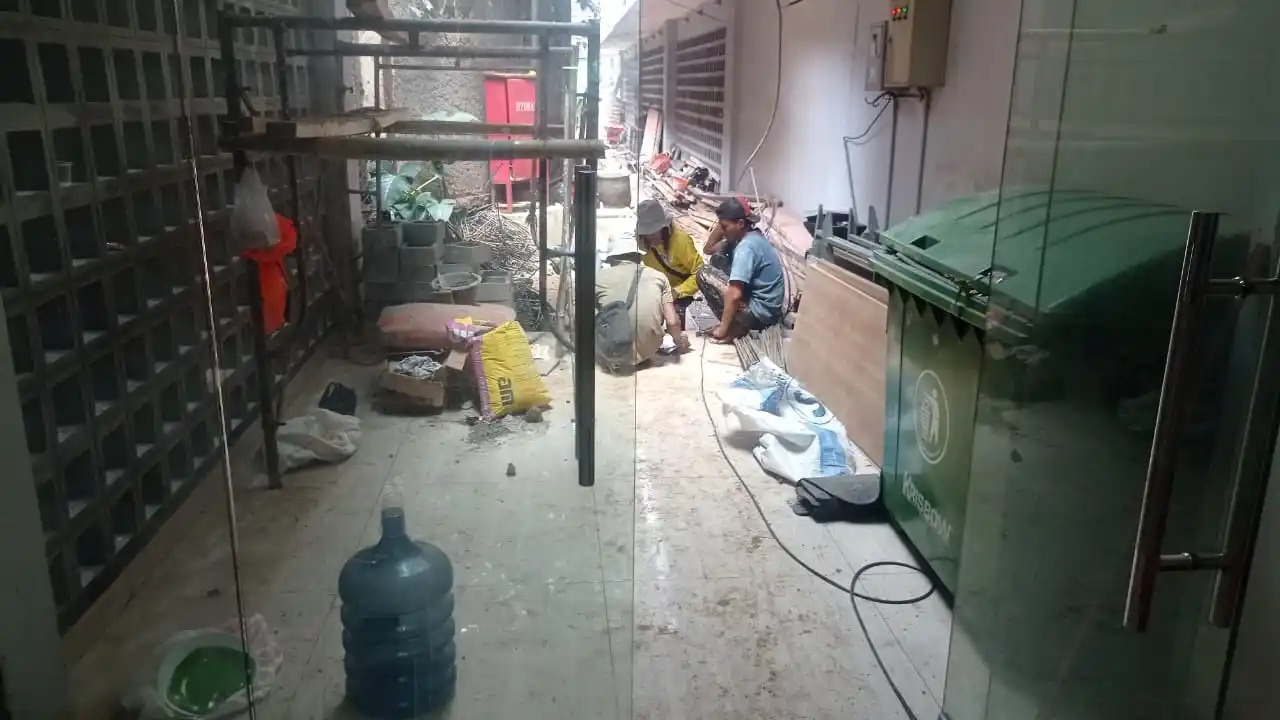 Kondisi di kantor Samsat Pajajaran, Kota Bandung, Jawa Barat. (Foto: Dok MI/Sugiyanto)