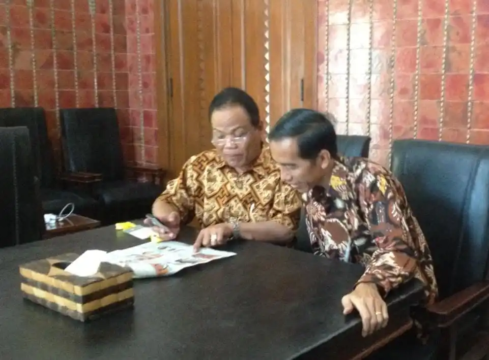 Joko Widodo (Jokowi) dan H Sukiyat (Foto: Dok MI)