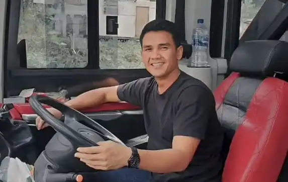 Supir PO Bus asal Sumatera Barat, Rahmat Vaisandri (Foto: Istimewa)