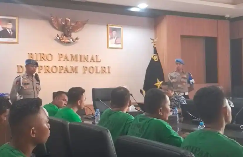 Ini Tampang 7 Personel Brimob yang Lindas Driver Ojol hingga Tewas Pakai Rantis (Foto: Instagram/@divisipropampolri)