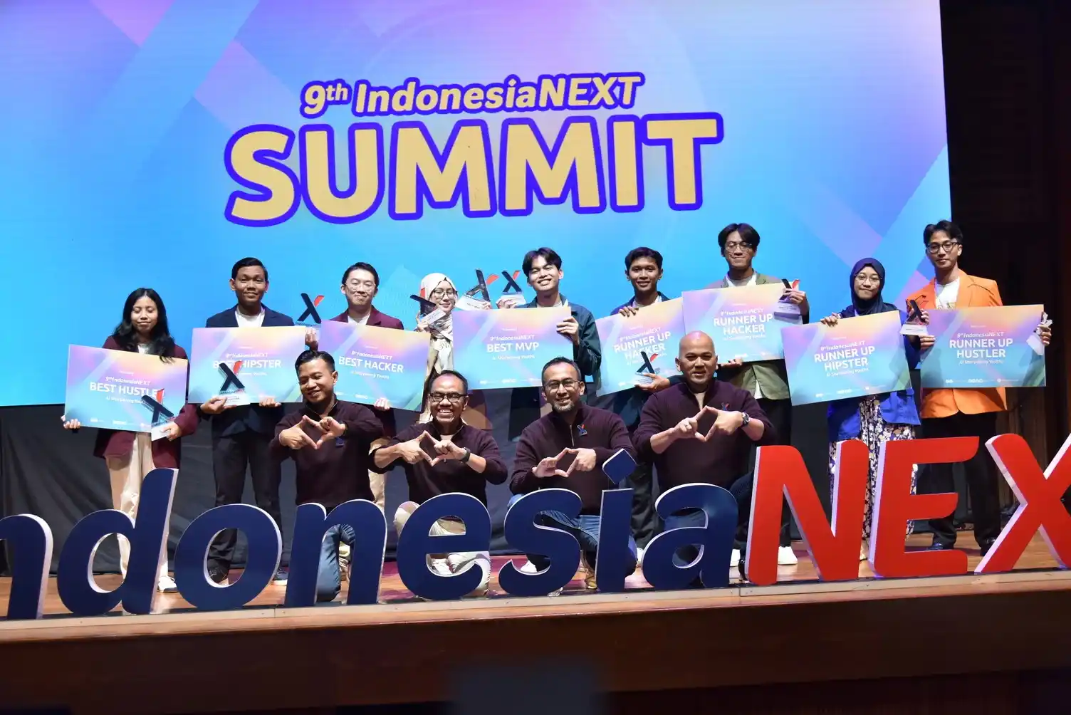 Rangkaian program CSR Telkomsel IndonesiaNEXT ke-9 resmi ditutup dengan gelaran IndonesiaNEXT Summit 2025 “AI Sharpening Youths” di Jakarta, Kamis (18/9/2025).
