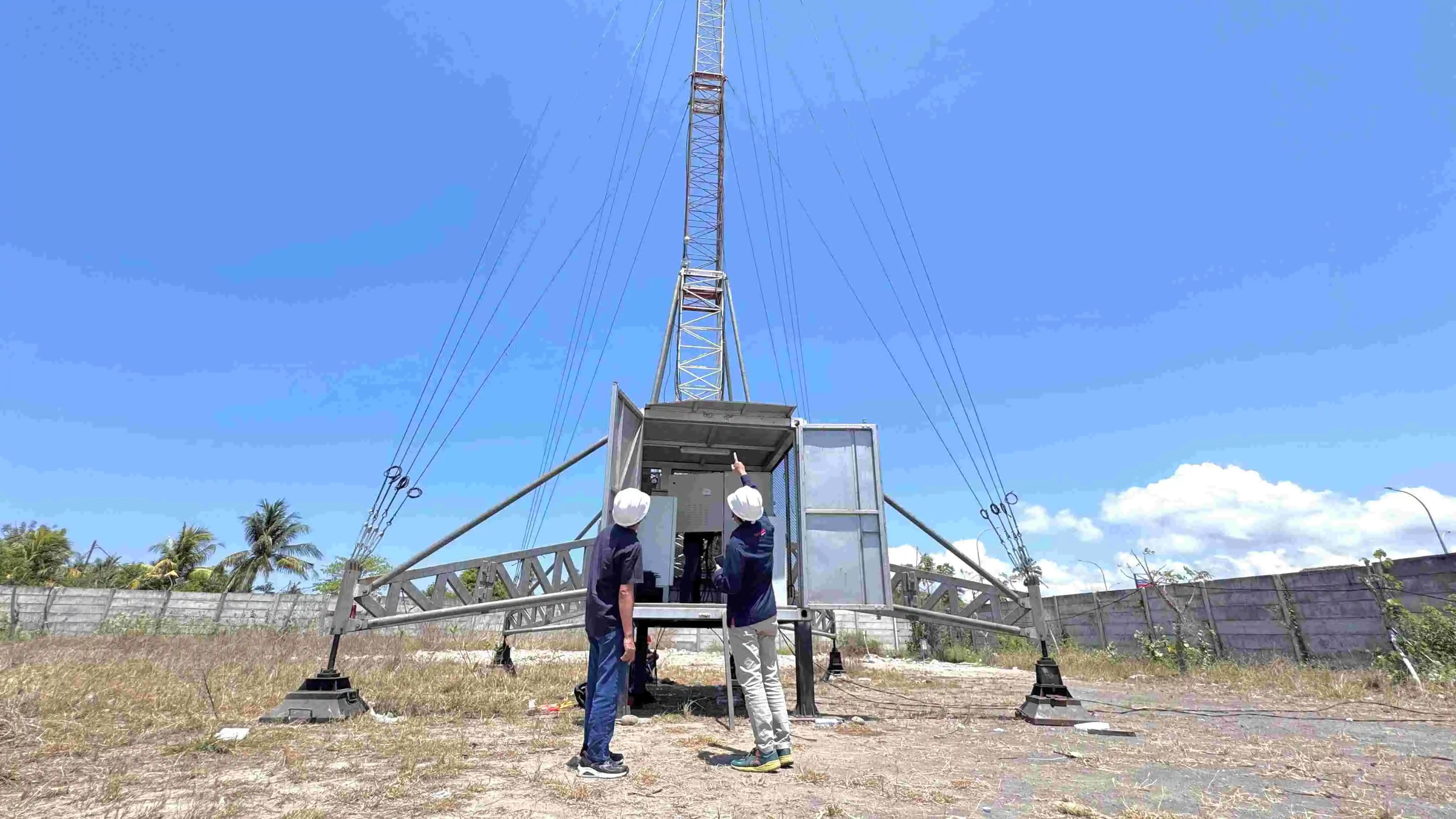 Jaringan 4G dan 5G Telkomsel siap berikan konektivitas dan pengalaman digital andal di MotoGP Mandalika 2025. [Foto: Doc. Telkomsel]