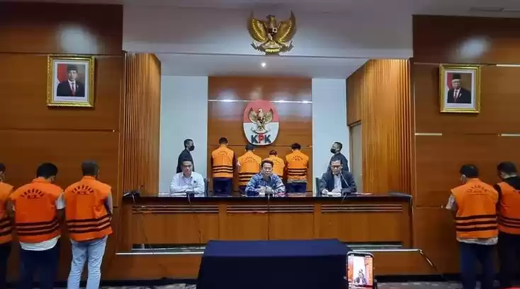 Para tersangka dihadirkan dalam konferensi pers (Foto: Dok MI)