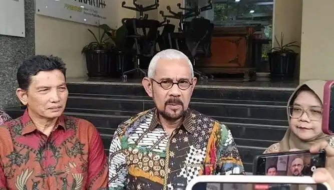 Tim Kuasa Hukum Keluarga Arya Daru Pangayunan (Foto: Istimewa)