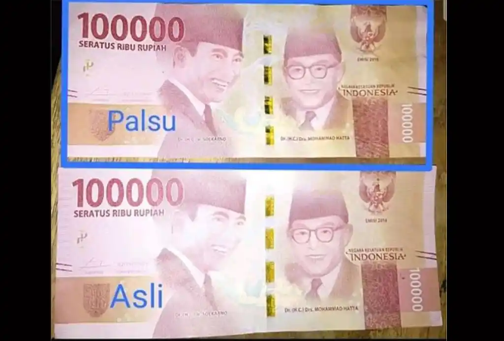Uang Rupiah Palsu dan Uang Asli (Foto: Ist)