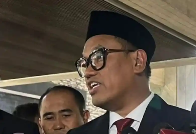 Anggota DPR RI, Surya Utama atau Uya Kuya (Foto: Ist)