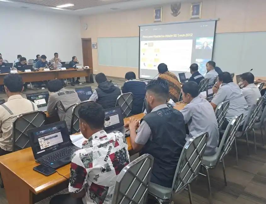 PT Timah Tbk terus mendorong mitra usaha untuk mengimplementasikan Sistem Manajemen Keselamatan Pertambangan (SMKP) (Foto: Dok MI/PT Timah)