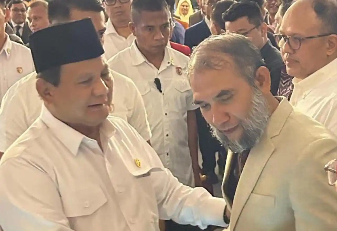 Ketua APTISI, Prof Budi Djatmiko (kanan) bersama Presiden RI, Prabowo Subianto